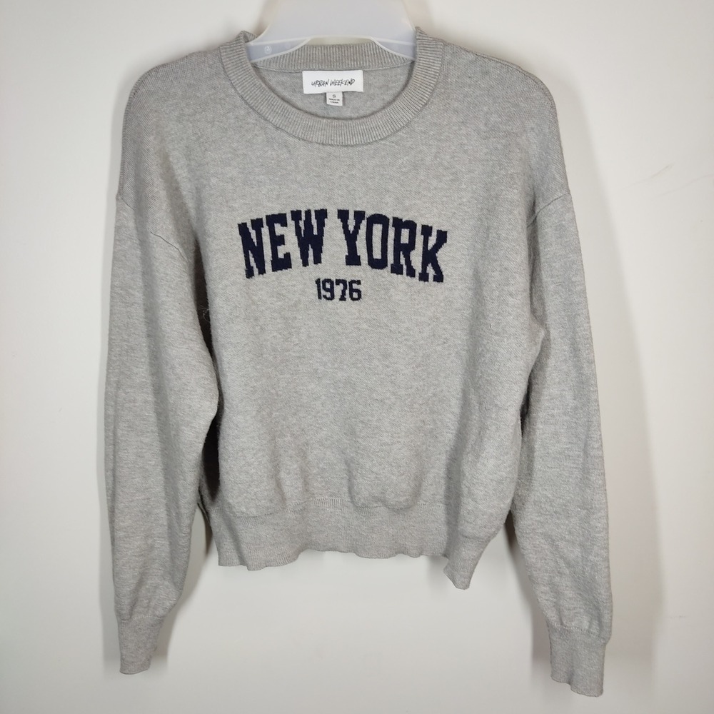Urban Weekend Sweater Womens S Gray New York 1976 Graphic Crewneck Preppy Knit
